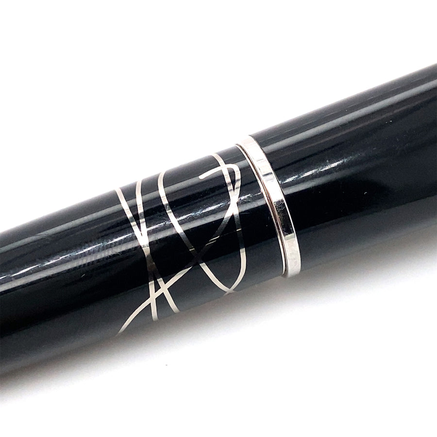 Pre-Owned Montblanc Black Resin Jonathan Swift Ballpoint Pen
