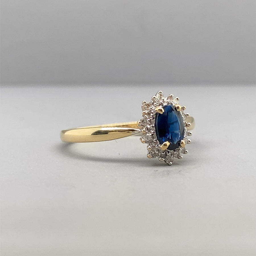 9ct Yellow Gold Sapphire and Diamond Cluster Ring - Size M