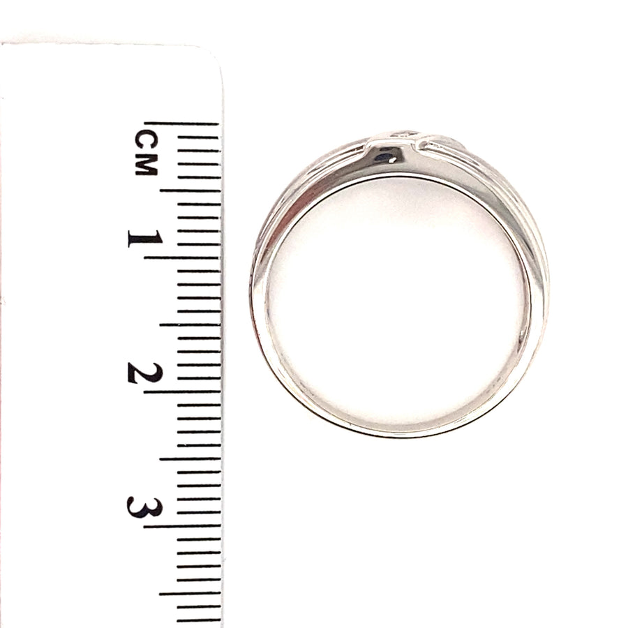 9ct White Gold Diamond Fancy Ring - Size Q 1/2