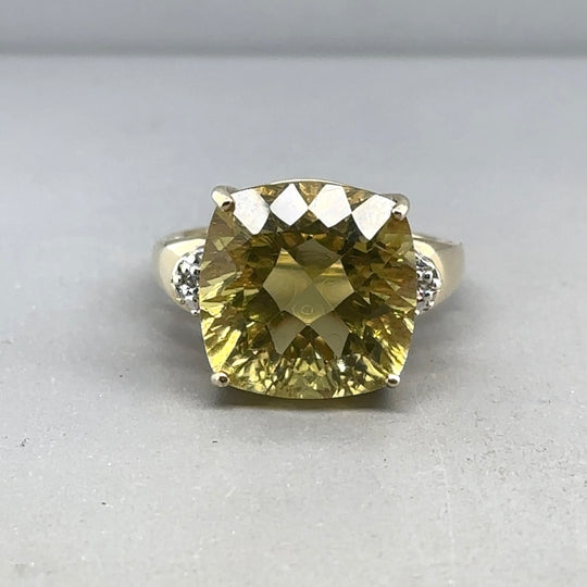 9ct Yellow Gold Green Amethyst and Diamond Ring - Size N