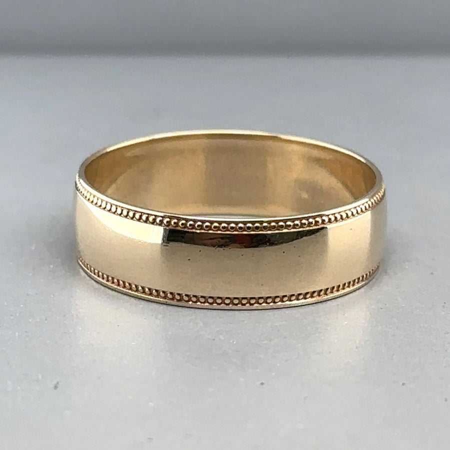 9ct Yellow Gold Band Ring - Size R