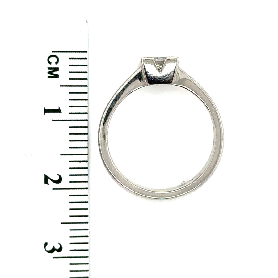 14ct White Gold Single Stone Diamond Ring (c. 0.30ct) - Size I 1/2