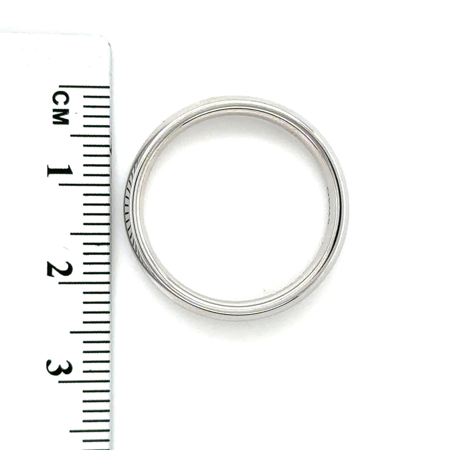 18ct White Gold Band Ring - Size R 1/2