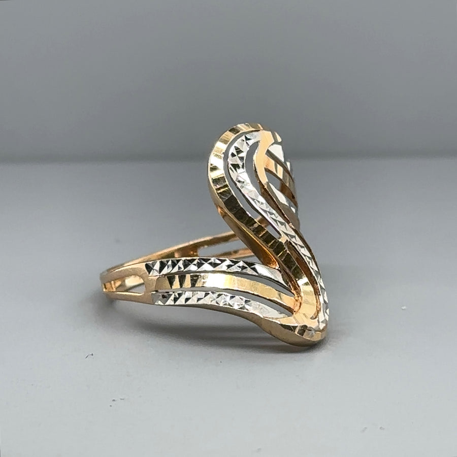 9ct Bi-Colour Fancy Ring - Size P