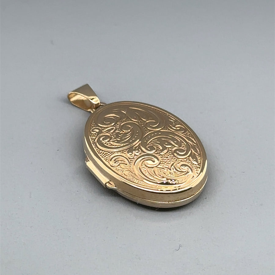 9ct Yellow Gold Patterned Oval Locket