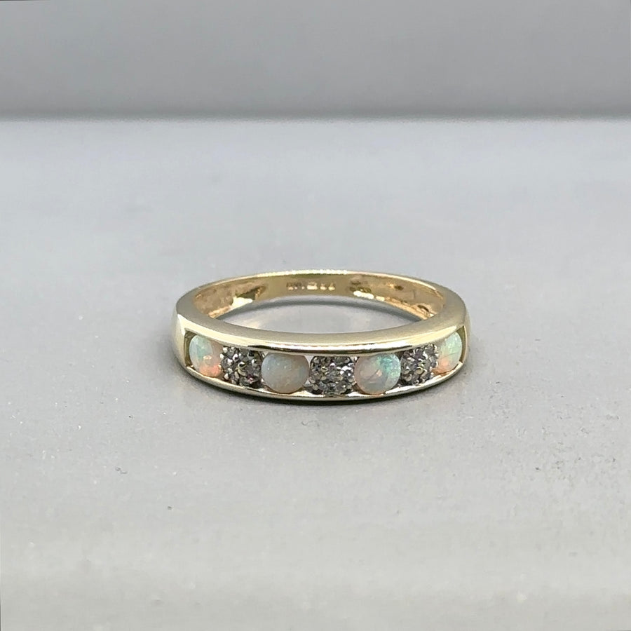 9ct Yellow Gold Diamond and Opal Ring (c. 0.10 - 0.15ct) - Size M 1/2