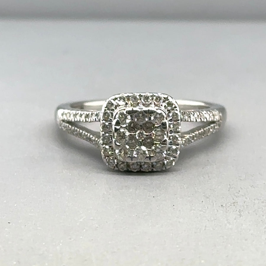 9ct White Gold Diamond Cluster Ring (c. 0.50ct) - Size L