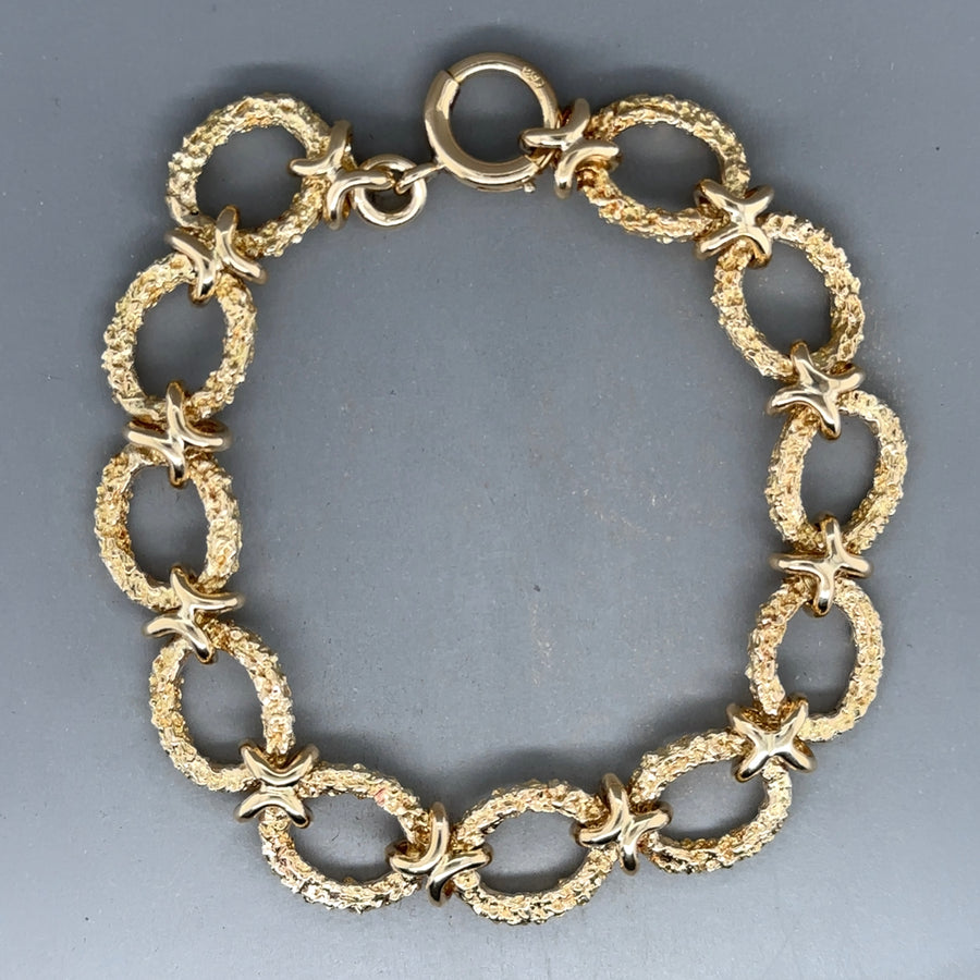 9ct Yellow Gold Fancy Link Circle Bracelet