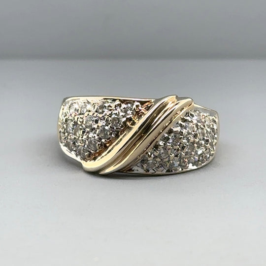 9ct Yellow Gold Cubic Zirconia Ring - Size Q 1/2