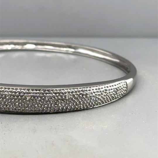9ct White Gold Diamond Set Bangle (c. 0.20ct)