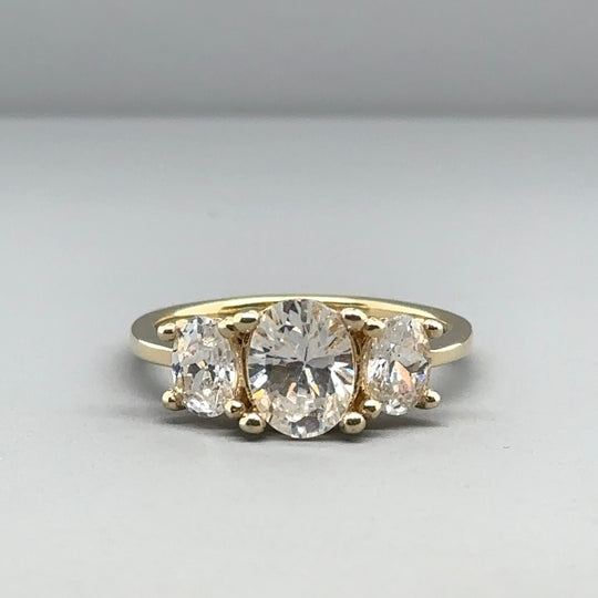 9ct Yellow Gold Three Stone Cubic Zirconia Ring - Size O 1/2