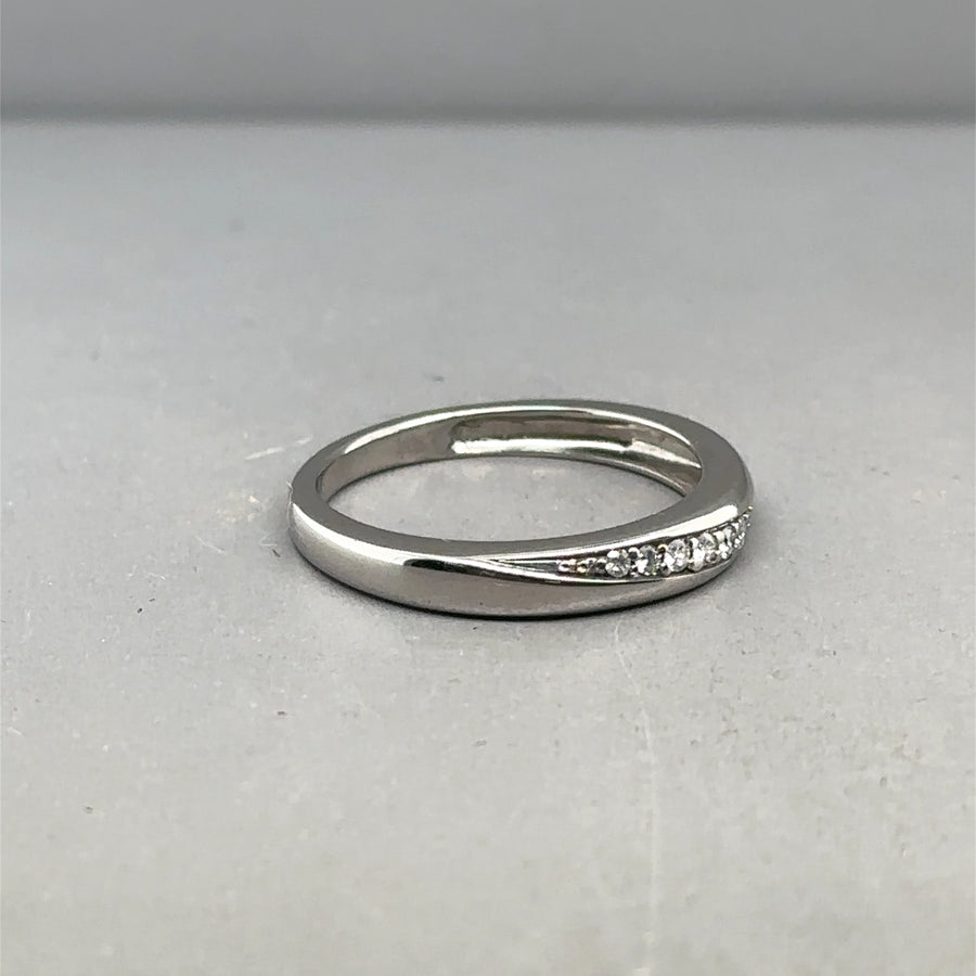 14ct White Gold Diamond Ring Set (c. 0.08 and 0.25ct) - Size K