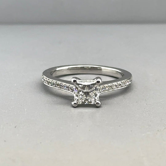 Platinum Single Stone Diamond and Shoulders Ring (c. 0.80ct) - Size K 1/2