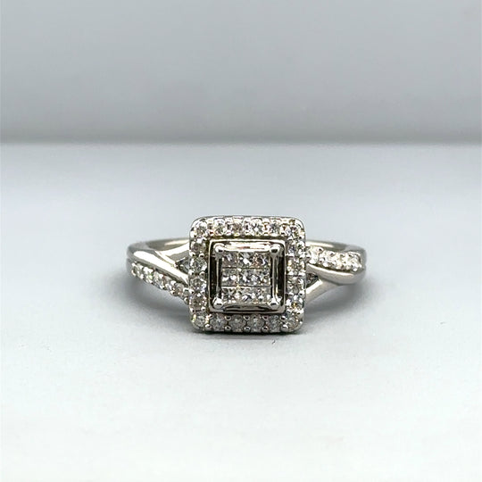 9ct White Gold Diamond Set Ring (c. 0.45 - 0.50ct) - Size M