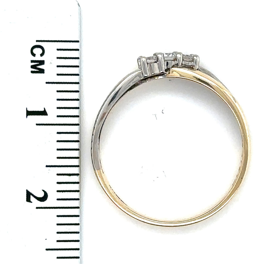 9ct Bi-Colour Diamond Ring (c. 0.15ct) - Size N