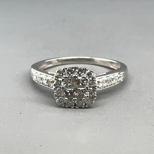 9ct White Gold Diamond Ring (c. 0.66ct) - Size N