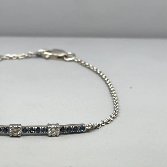 14ct White Gold Diamond and Sapphire Bracelet (c. 0.15 - 0.20ct)