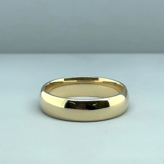 9ct Yellow Gold Band Ring - Size V