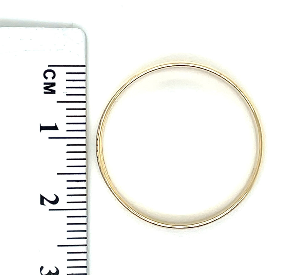 9ct Yellow Gold Band Ring - Size Y