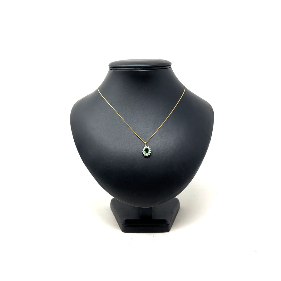 9ct Yellow Gold Lab Grown Diamond and Emerald Cluster Pendant and Fine Chain (c. 0.47ct) (19") NEW!