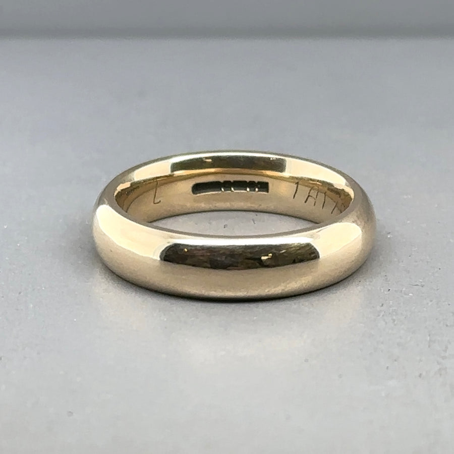 9ct Yellow Gold Band Ring - Size K 1/2