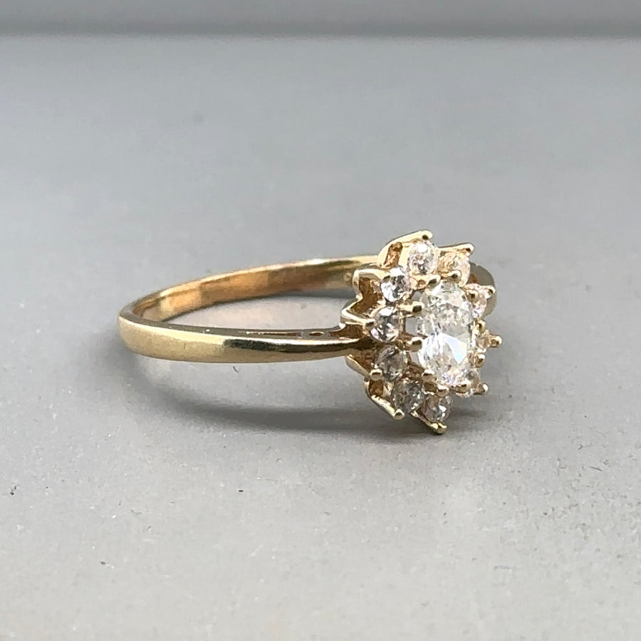 9ct Yellow Gold Cubic Zirconia Cluster Ring - Size P
