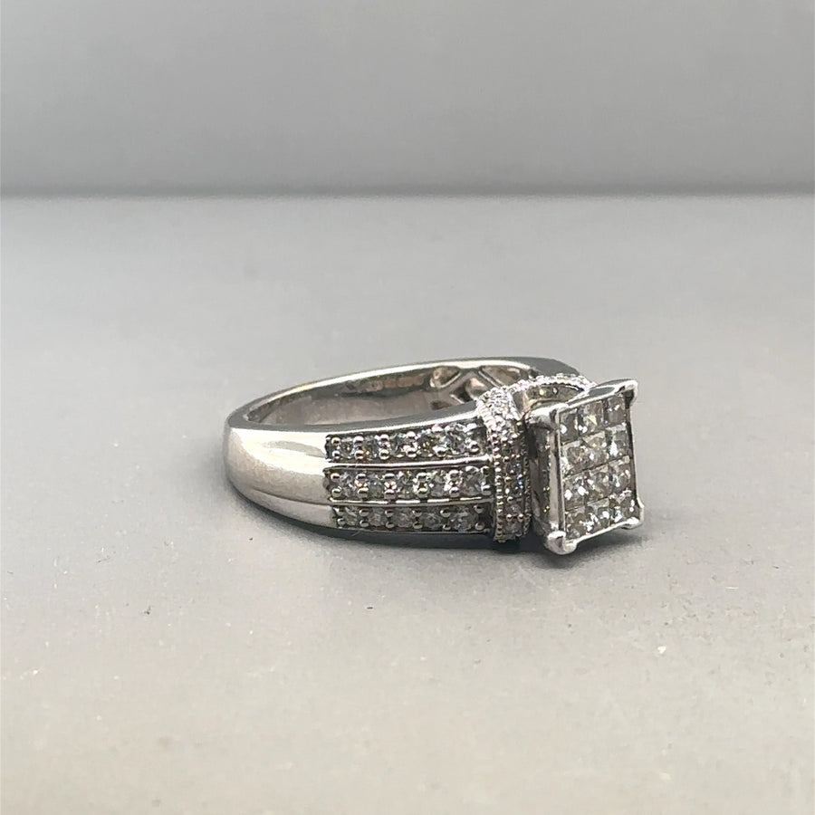18ct White Gold Diamond Fancy Ring (c. 1.00ct) - Size M 1/2