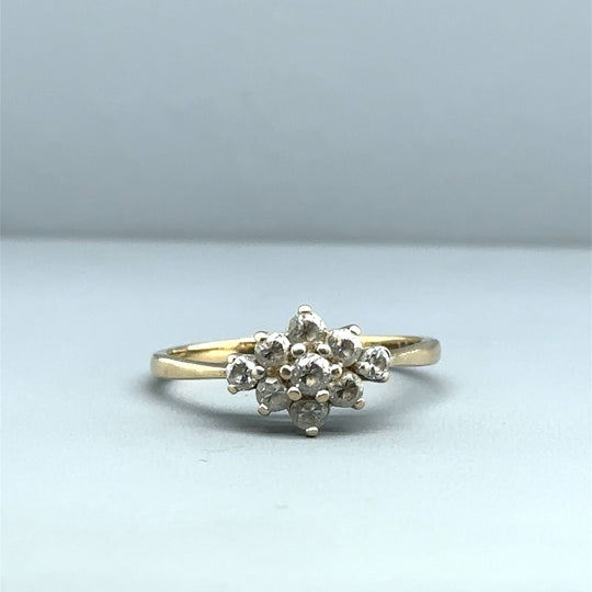 9ct Yellow Gold Cubic Zirconia Cluster Ring - Size N