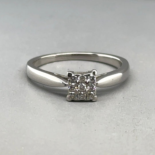 18ct White Gold Diamond Set Ring (c. 0.10 - 0.15ct) - Size M 1/2