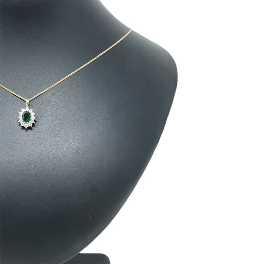 9ct Yellow Gold Lab Grown Diamond and Emerald Cluster Pendant and Fine Chain (c. 0.47ct) (19") NEW!