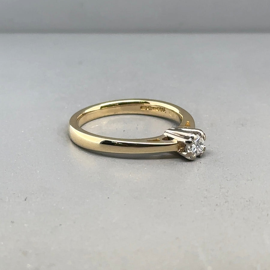 18ct Yellow Gold Single Stone Diamond Ring (c. 0.25ct) - Size M