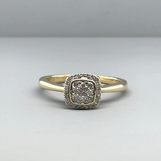 9ct Yellow Gold Diamond Cluster Ring (c. 0.20ct) - Size O