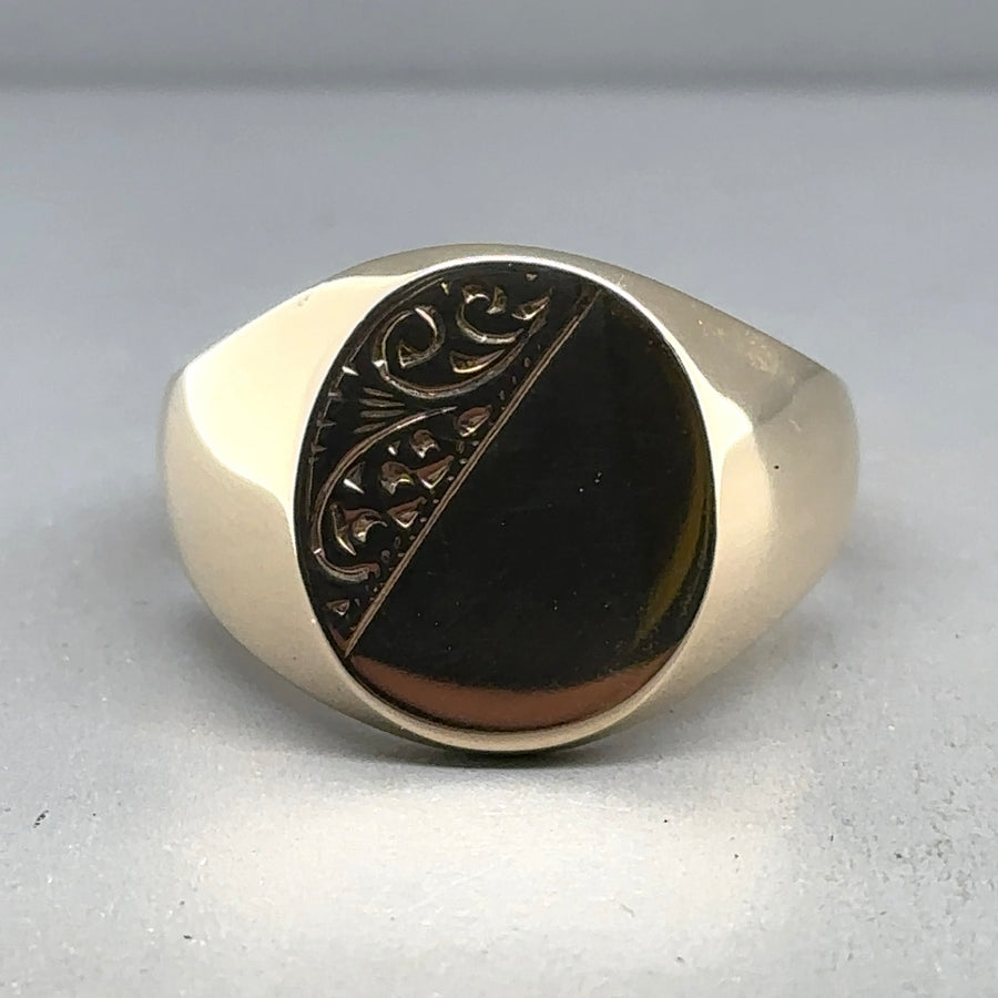 9ct Yellow Gold Patterned and Plain Signet Ring - Size Z