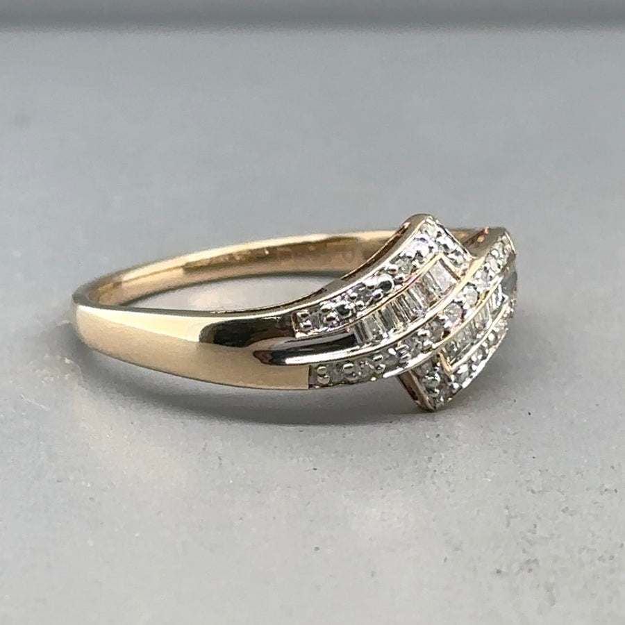 9ct Yellow Gold Diamond Ring (c. 0.20ct) - Size P