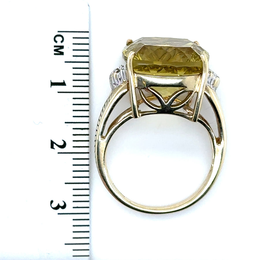 9ct Yellow Gold Green Amethyst and Diamond Ring - Size N