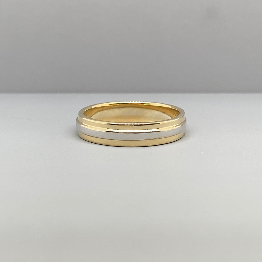 9ct Bi-Colour Band Ring - Size M