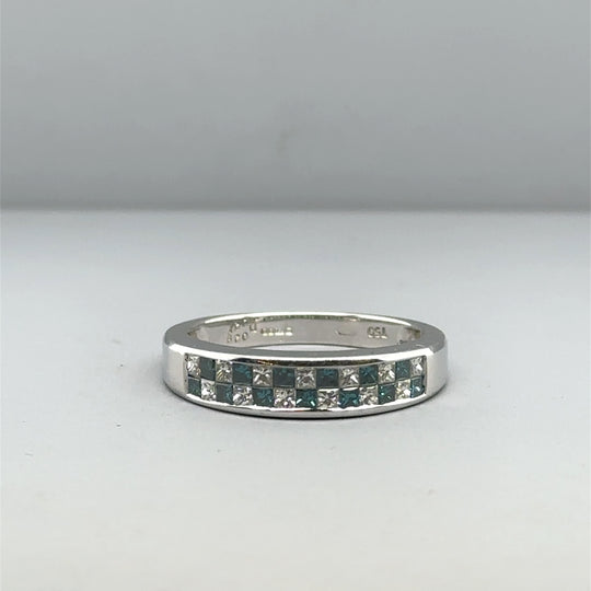 18ct White Gold Blue and White Diamond Checker Ring (c. 0.55 - 0.60ct) - Size M