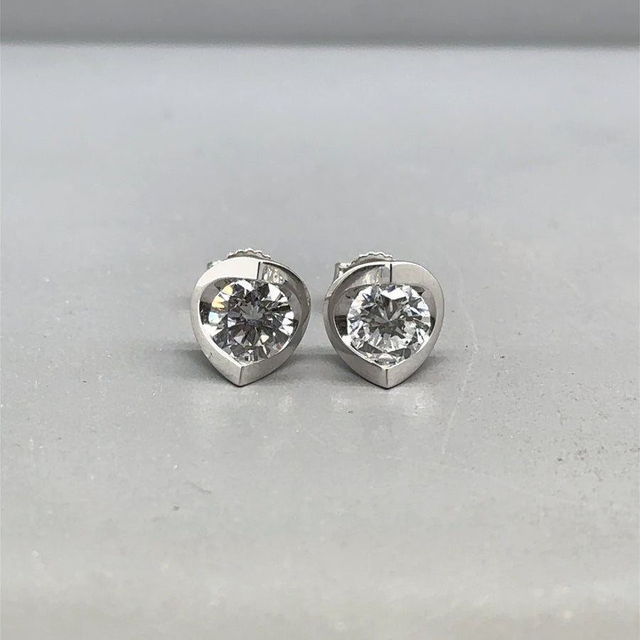 9ct White Gold Single Stone Lab Grown Diamond Stud Earrings (c. 1.00ct) NEW!