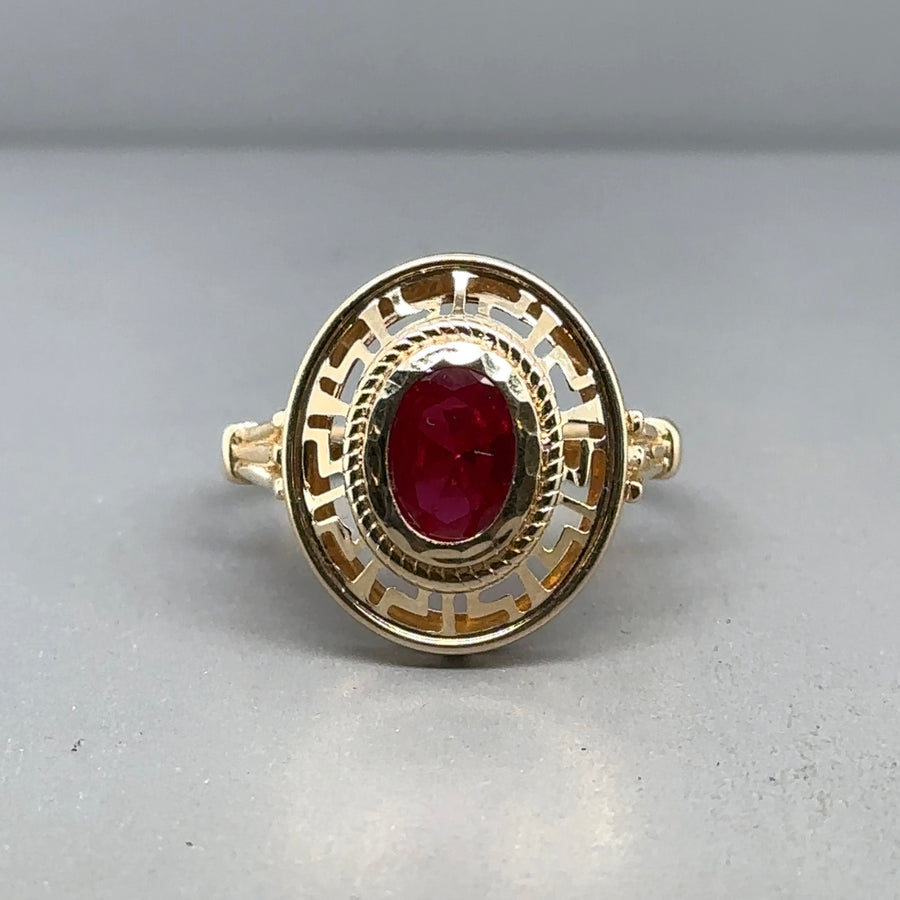 14ct Yellow Gold Red Synthetic Stone Ring - Size P