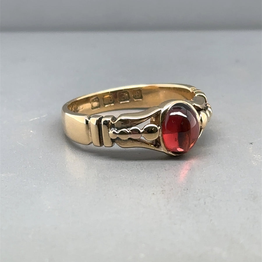 18ct Yellow Gold Tourmaline Ring - Size T 1/2