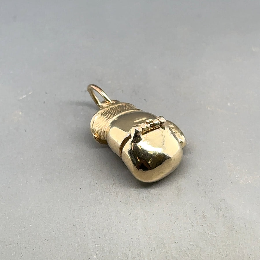 9ct Yellow Gold Boxing Glove Pendant