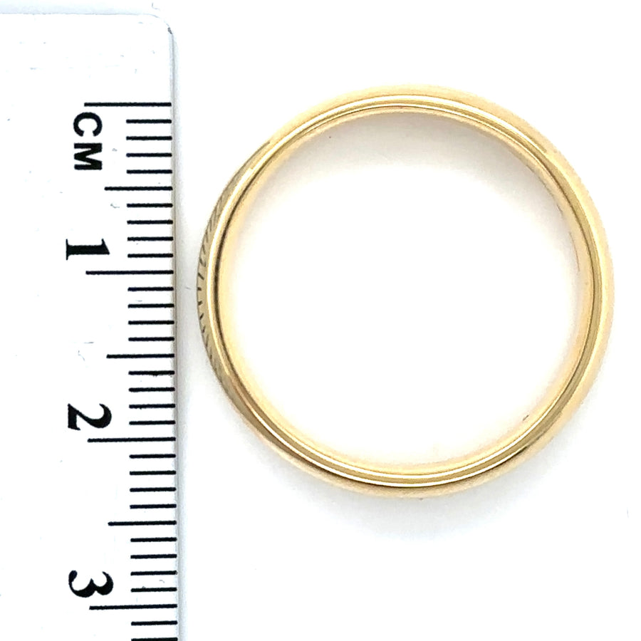 18ct Yellow Gold Band Ring - Size V 1/2