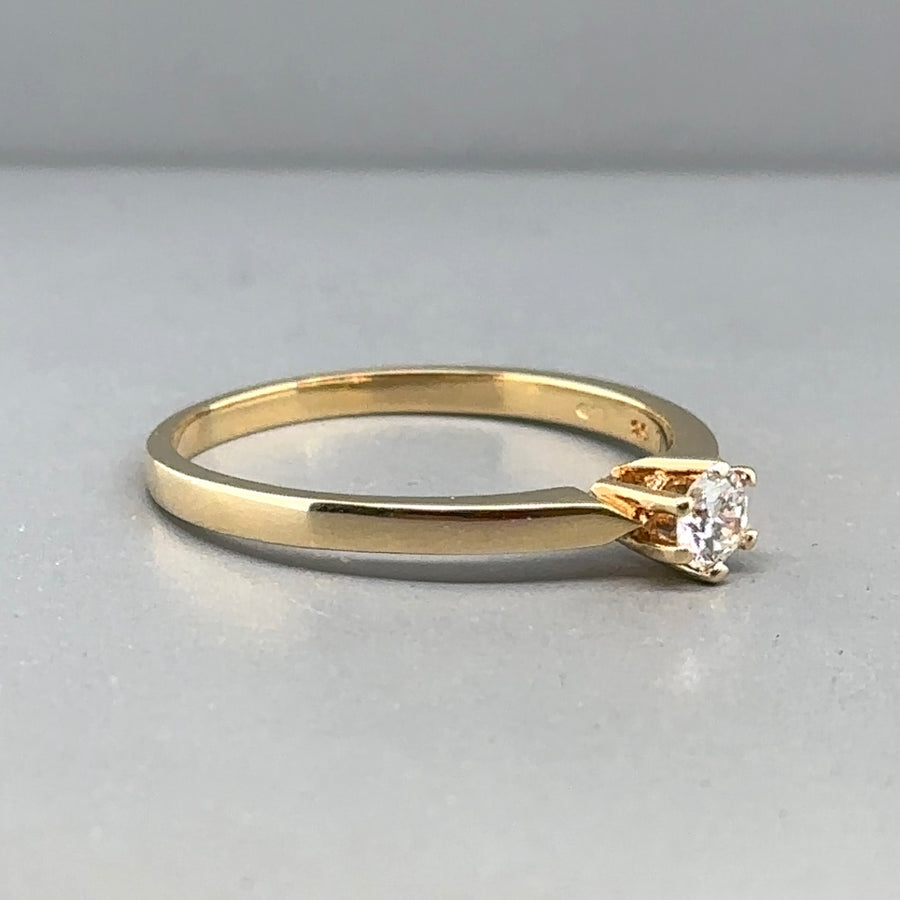 18ct Yellow Gold Single Stone Diamond Ring (c. 0.20ct) - Size Q
