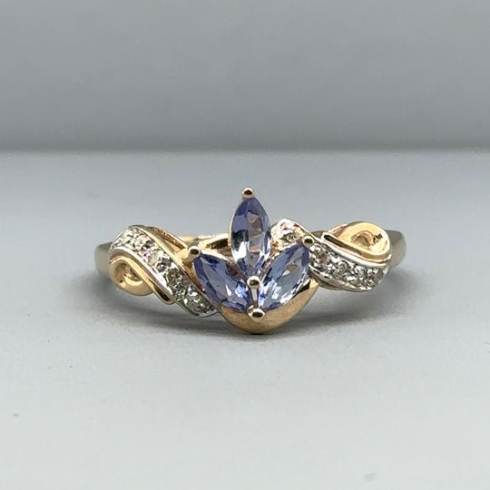 9ct Yellow Gold Purple Tourmaline and Diamond Ring - Size O