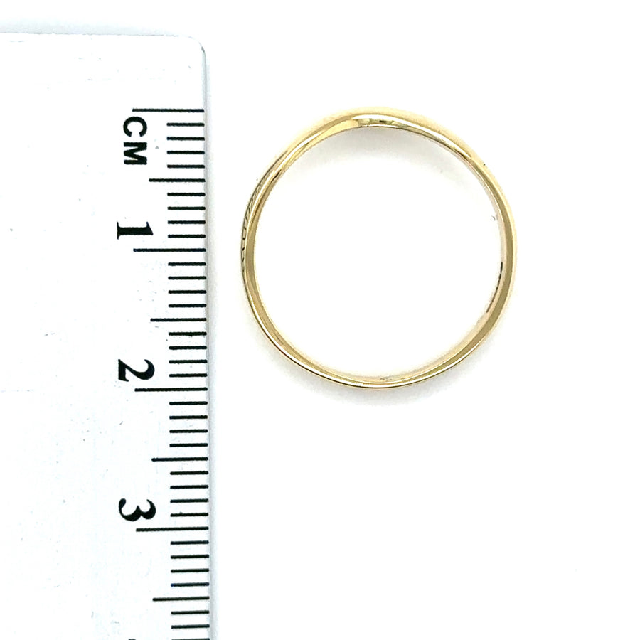 18ct Yellow Gold Chevron Ring - Size O 1/2