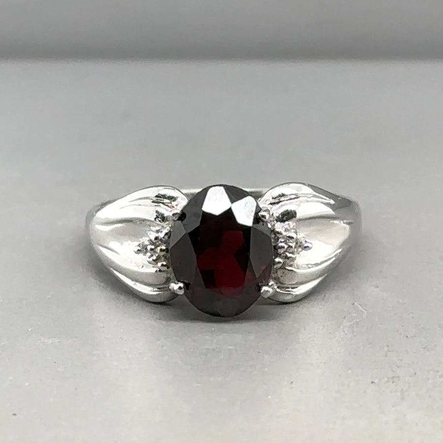 9ct White Gold Stone Ring - Size N 1/2