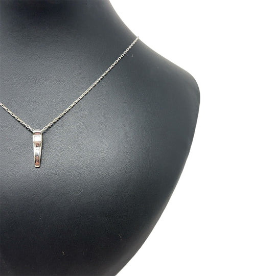 18ct White Gold Single Stone Diamond Pendant and Fine Chain (c. 0.30 - 0.35ct) (19”)