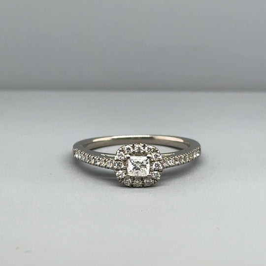 18ct White Gold Diamond Ring (c. 0.45 - 0.50ct) - Size M