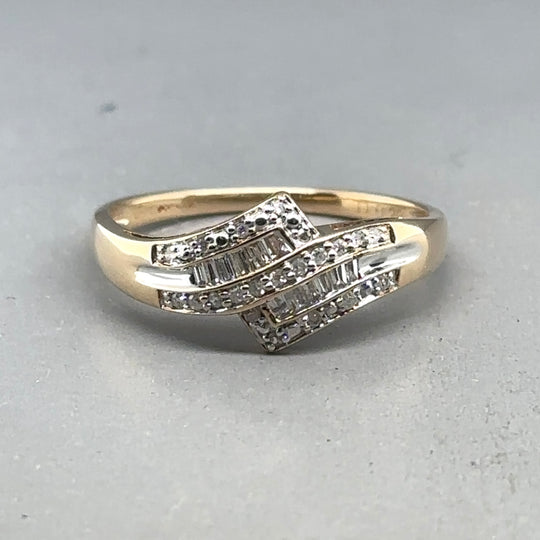 9ct Yellow Gold Diamond Ring (c. 0.20ct) - Size P