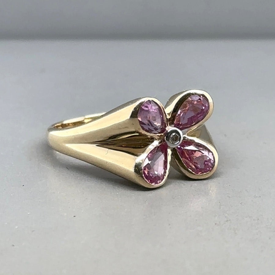 9ct Yellow Gold Amethyst and Diamond Flower Ring - Size P